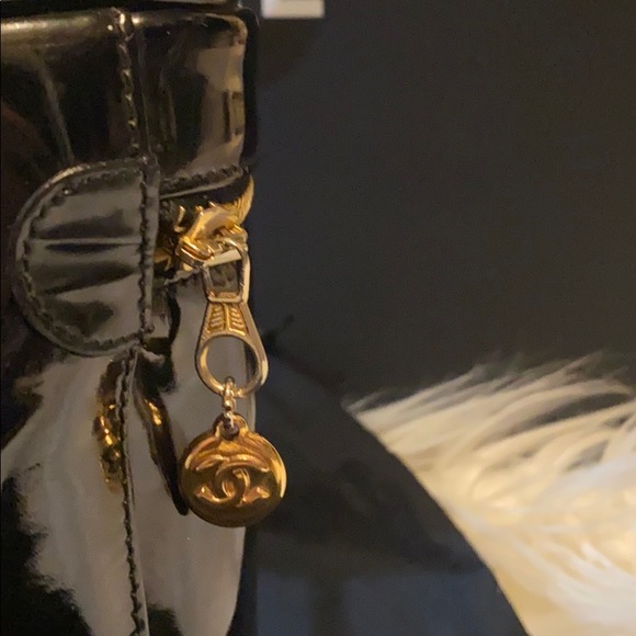 Chanel Patent Leather  bag - Picture 12 of 14